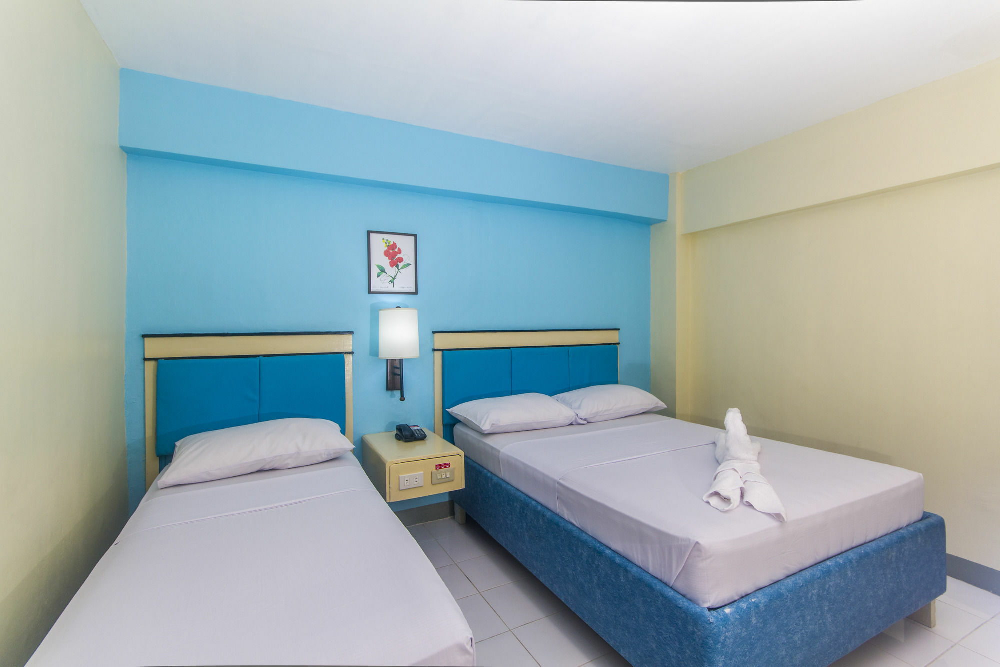 Usda Dormitory Hotel Cebu Stadt Exterior foto
